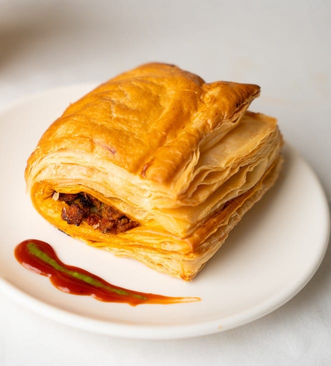 Egg puff. [Full egg}